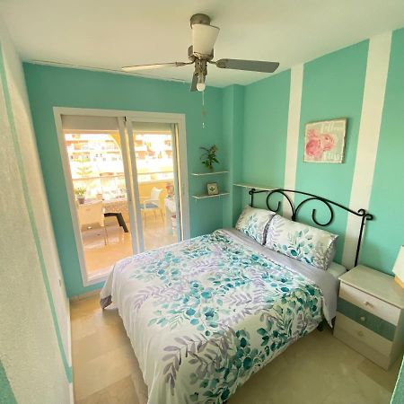 Room With Sea And Mountain Views Habitacion En Piso Compartido Para 1 O 2 Personas Benalmádena Εξωτερικό φωτογραφία